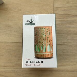 NIB Oil Diffuser Nightlight
